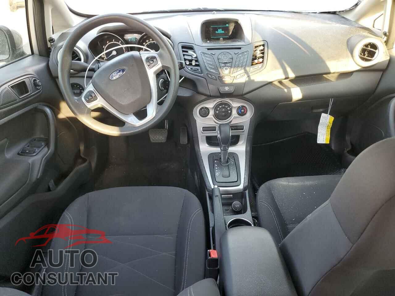 FORD FIESTA 2017 - 3FADP4EJ1HM144564