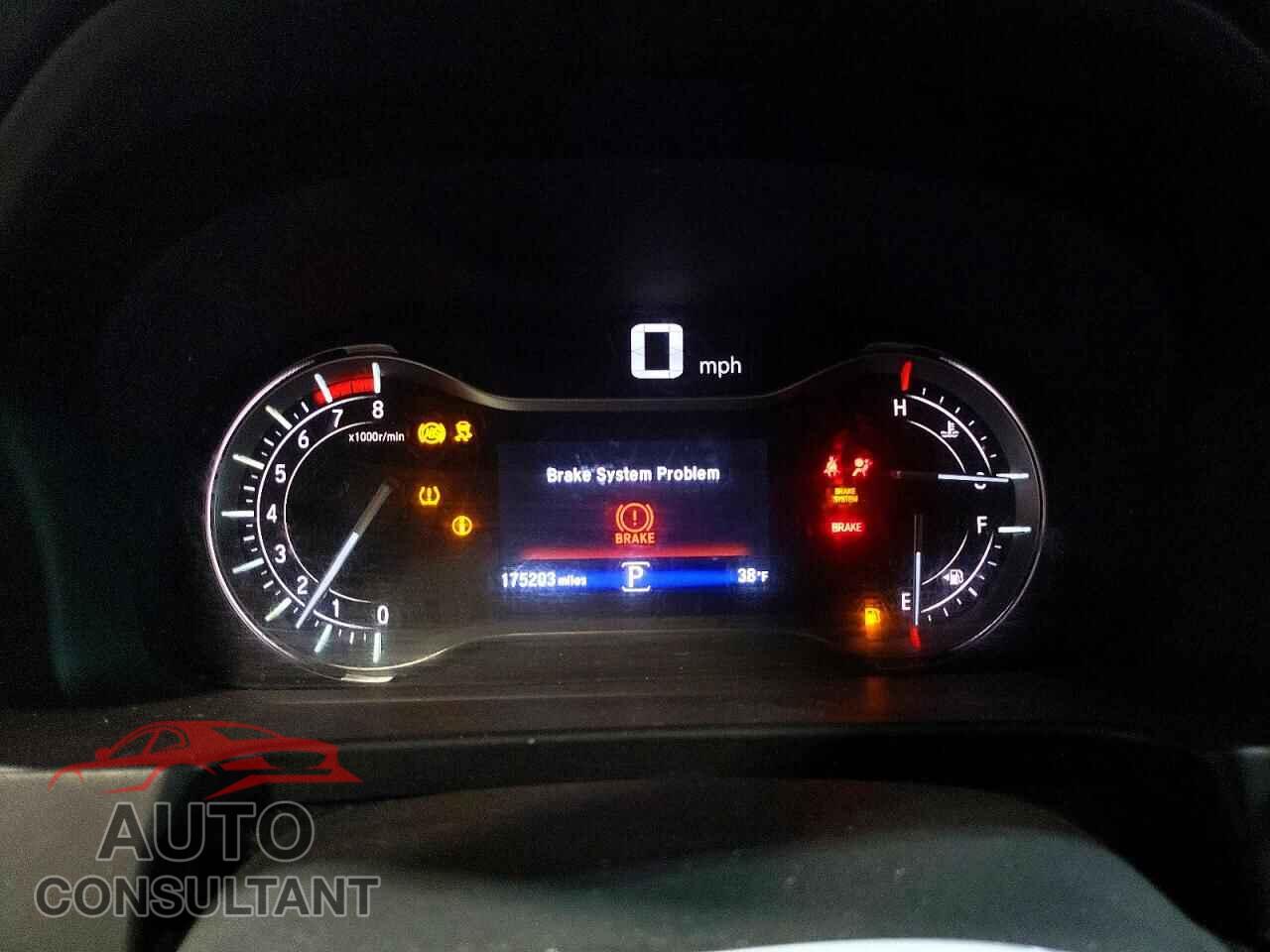 HONDA PILOT 2016 - 5FNYF6H51GB036358