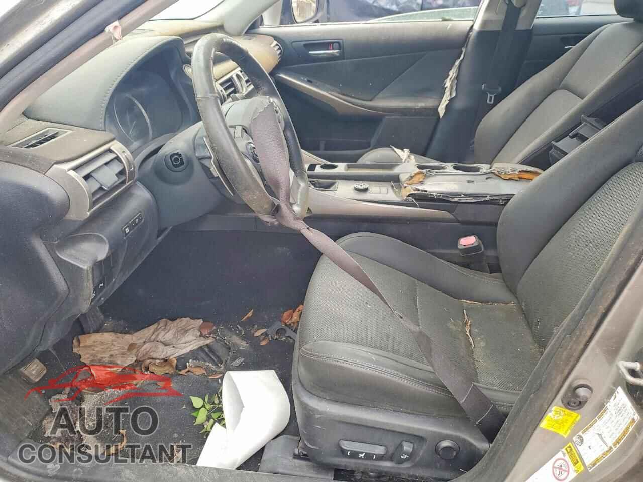 LEXUS IS 2015 - JTHBF1D21F5057309