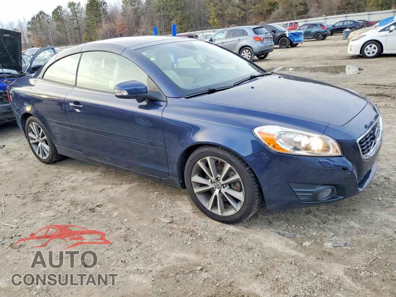 VOLVO C70 2013 - YV1672MC3DJ143587