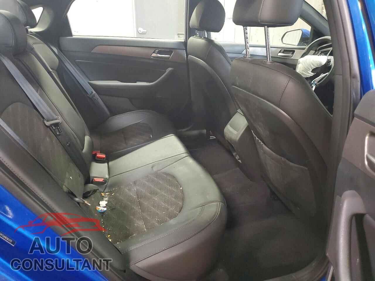 HYUNDAI SONATA 2018 - 5NPE34AF0JH656372