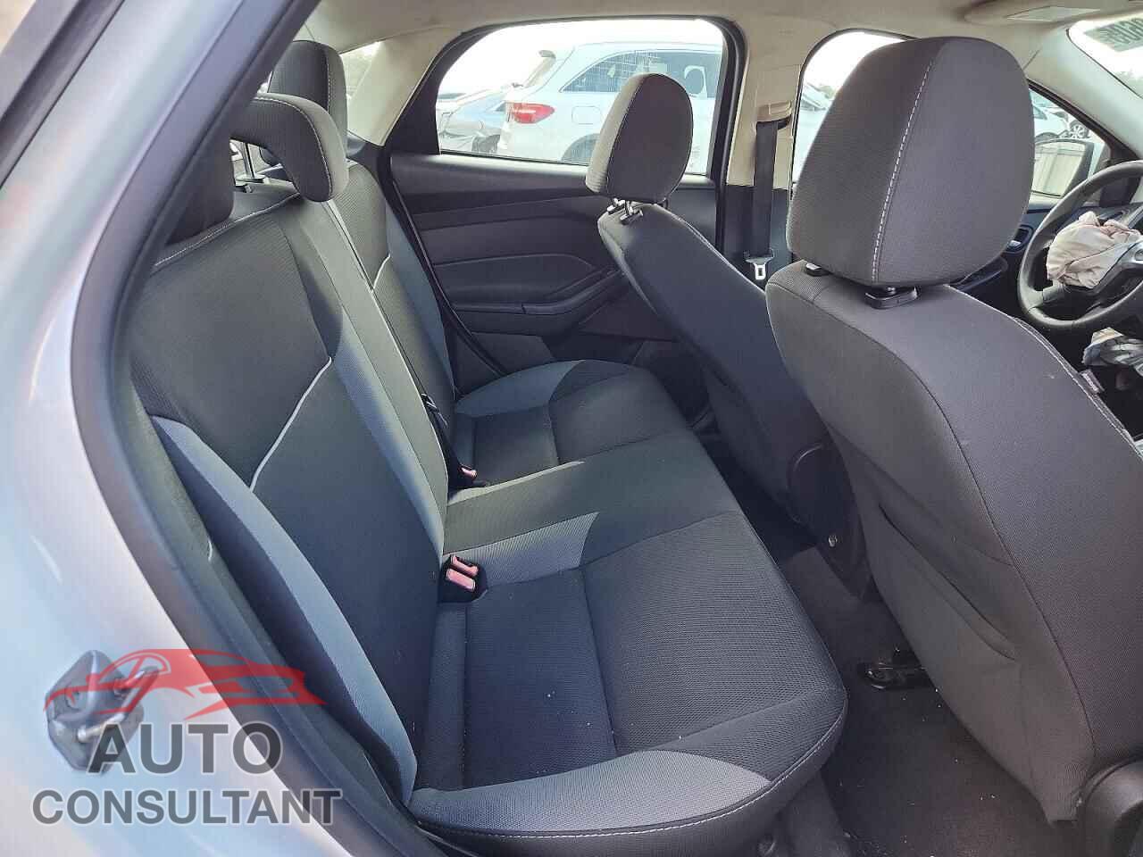 FORD FOCUS 2013 - 1FADP3F20DL272243