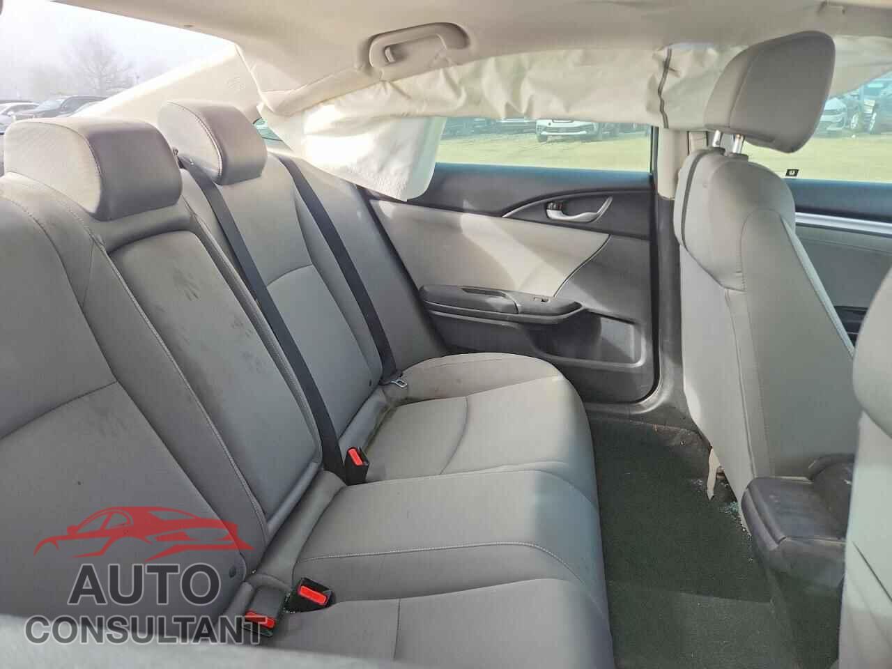 HONDA CIVIC 2017 - 19XFC2F70HE001573