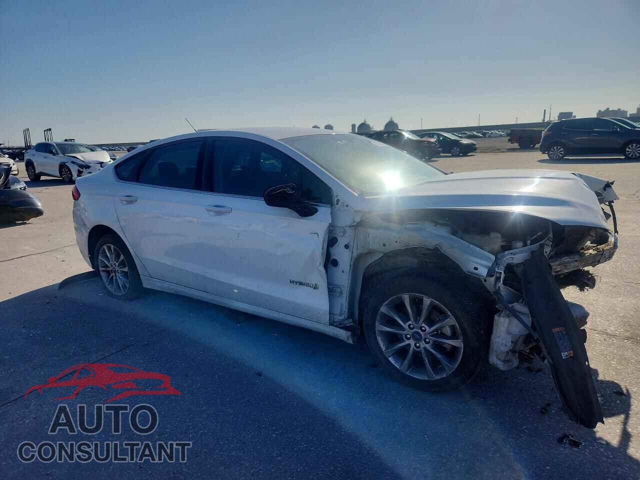 FORD FUSION 2017 - 3FA6P0LU7HR260899