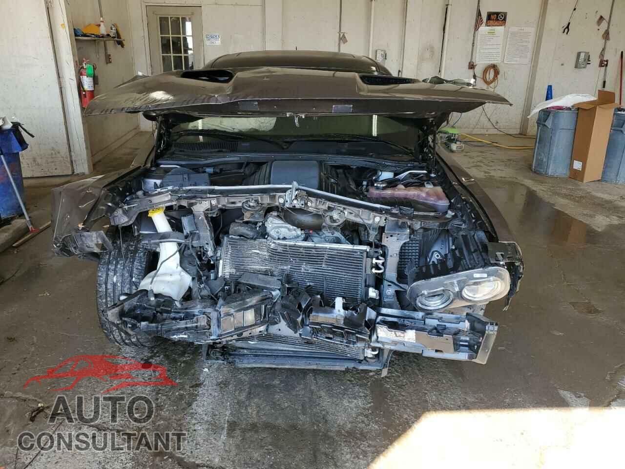 DODGE CHALLENGER 2018 - 2C3CDZBT3JH260181