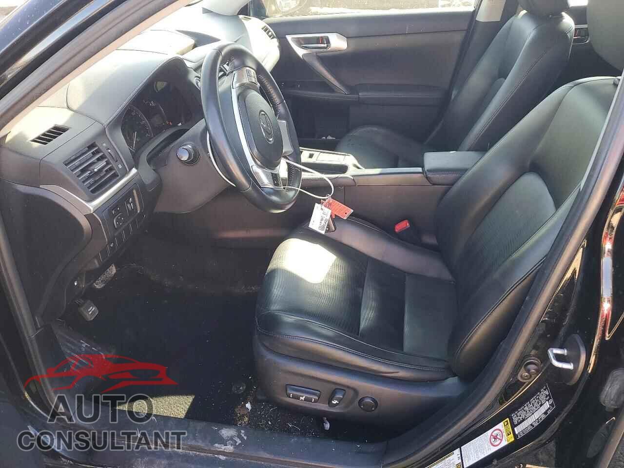 LEXUS CT 200 2012 - JTHKD5BH1C2096242