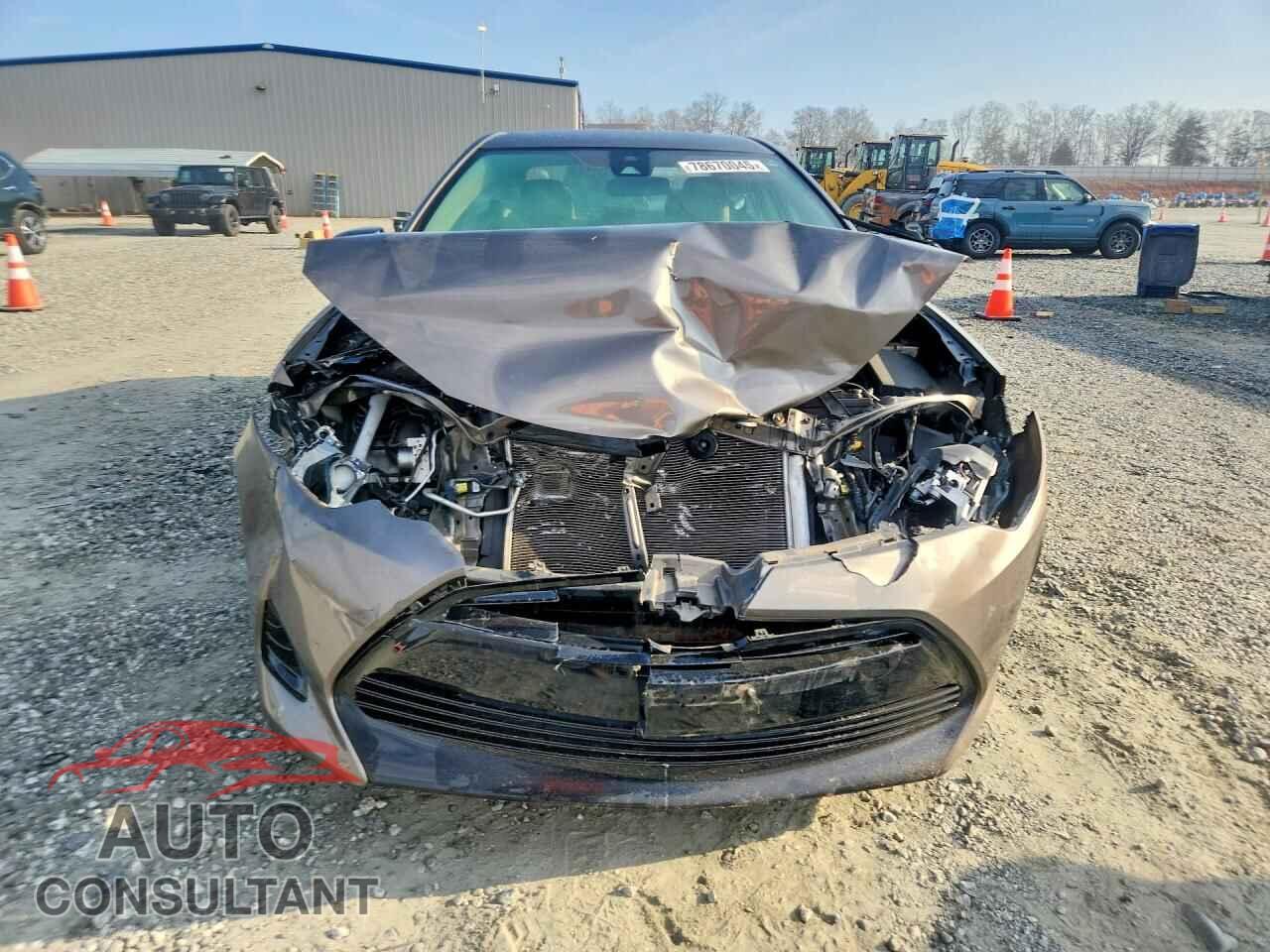 TOYOTA COROLLA 2018 - 2T1BURHE3JC042896