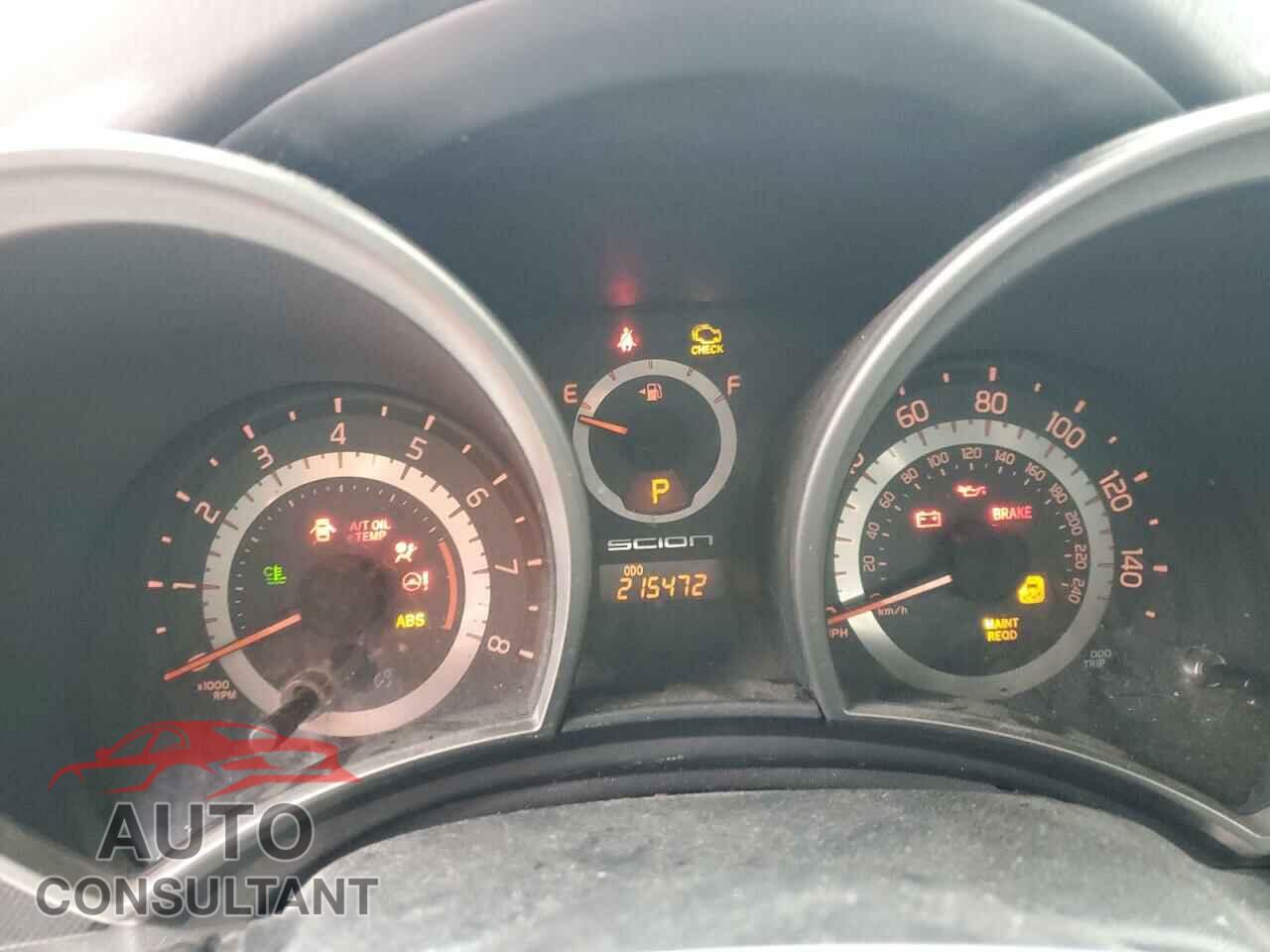 TOYOTA SCION 2011 - JTKJF5C75B3019923