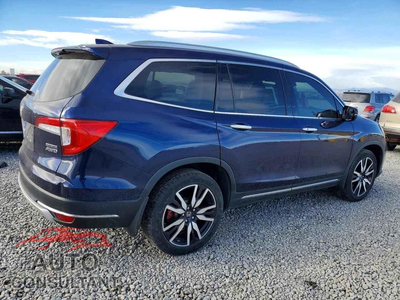 HONDA PILOT 2019 - 5FNYF6H9XKB074392