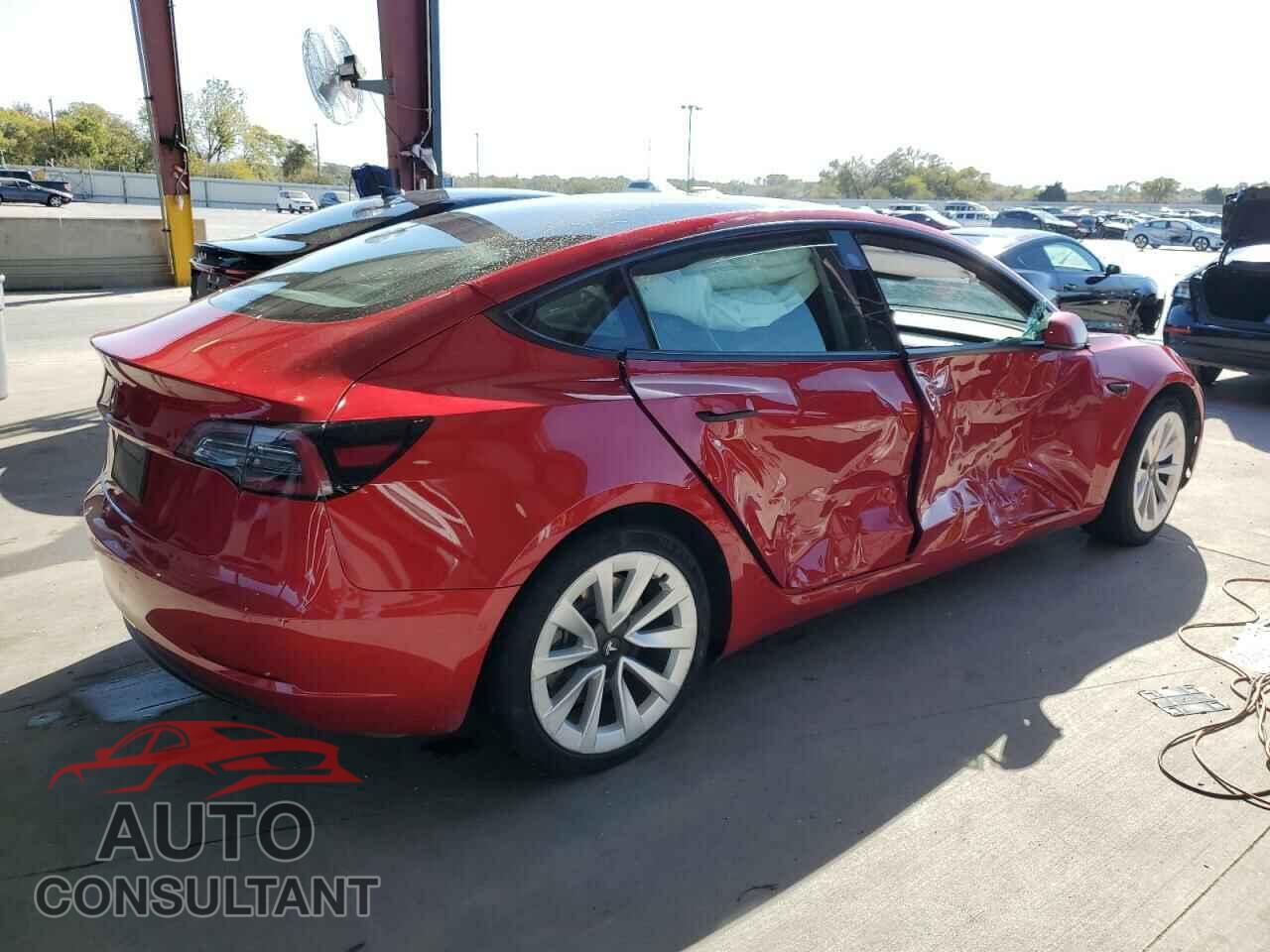TESLA MODEL 3 2022 - 5YJ3E1EA7NF186831