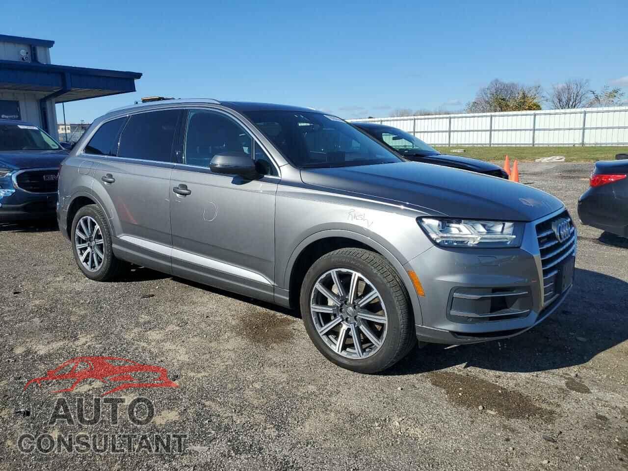 AUDI Q7 2017 - WA1VAAF73HD029780