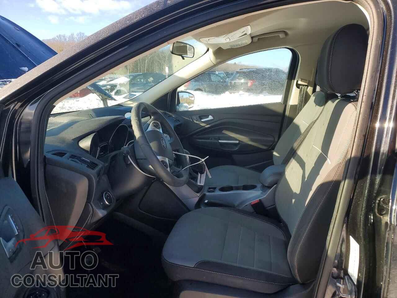 FORD ESCAPE 2015 - 1FMCU9G97FUB34673