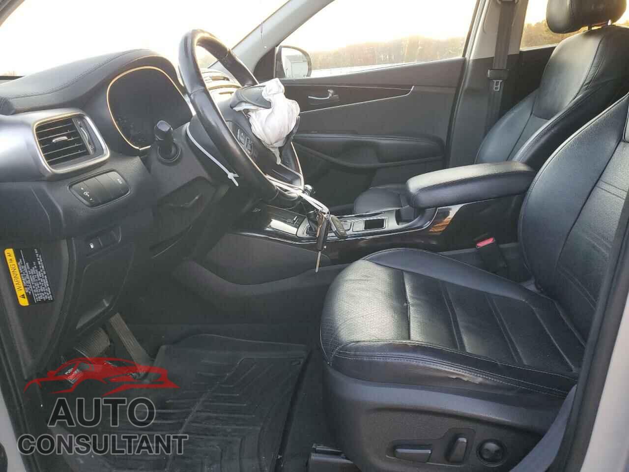 KIA SORENTO 2016 - 5XYPHDA59GG097857