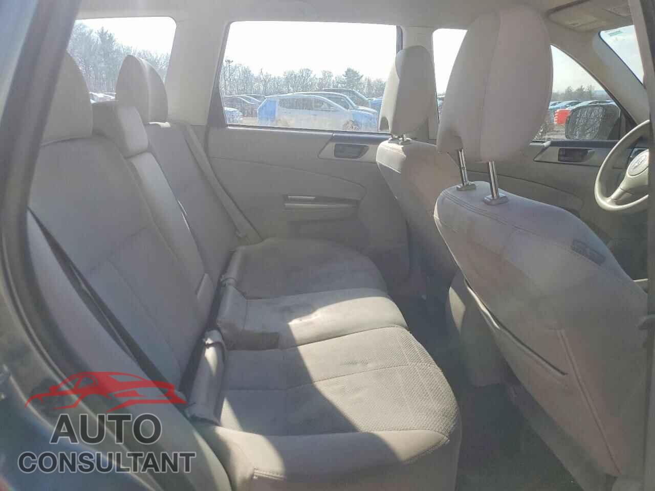 SUBARU FORESTER 2011 - JF2SHABC0BH774480