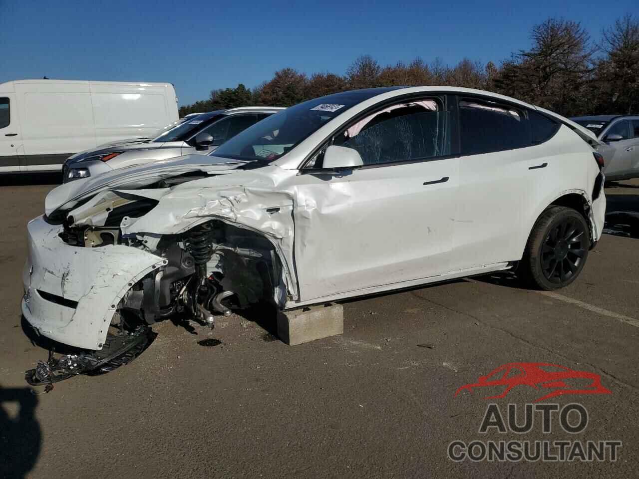 TESLA MODEL Y 2023 - 7SAYGDEE6PF690720