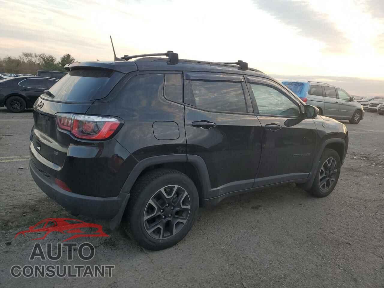 JEEP COMPASS 2019 - 3C4NJDAB0KT723606