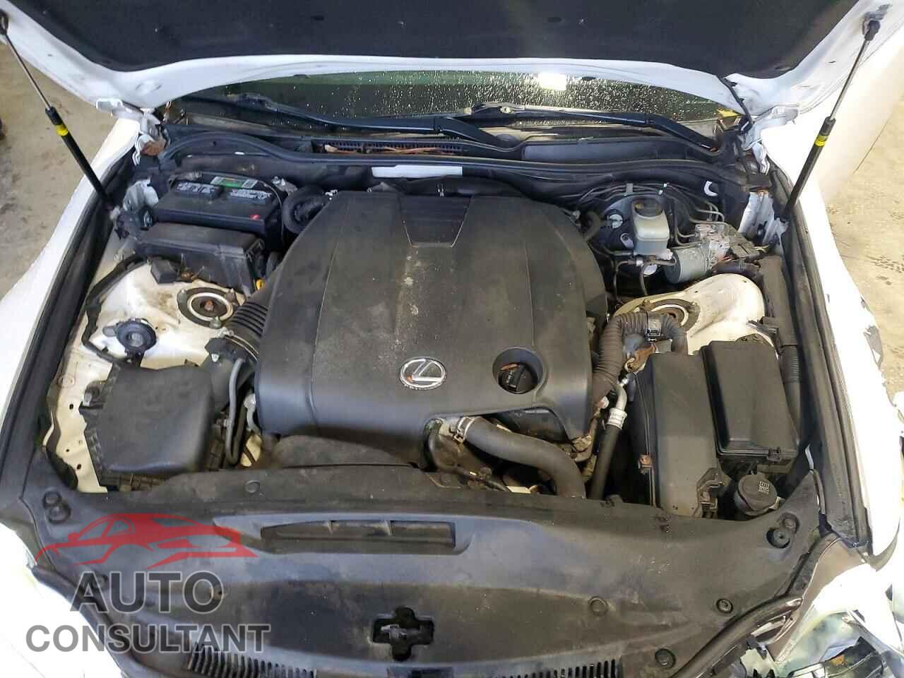 LEXUS IS 2014 - JTHCF1D28E5014394