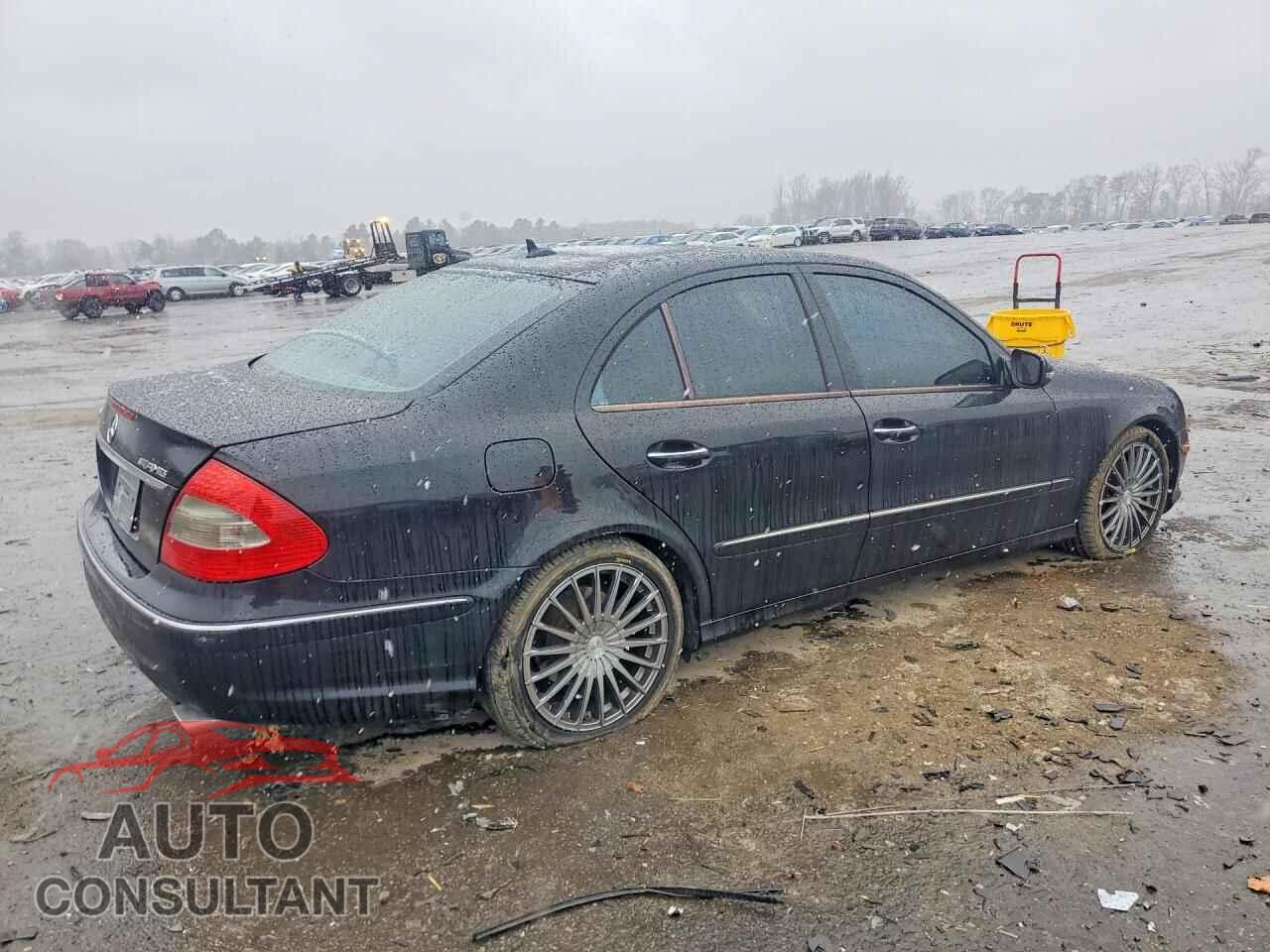 MERCEDES-BENZ E-CLASS 2009 - WDBUF56X89B386054
