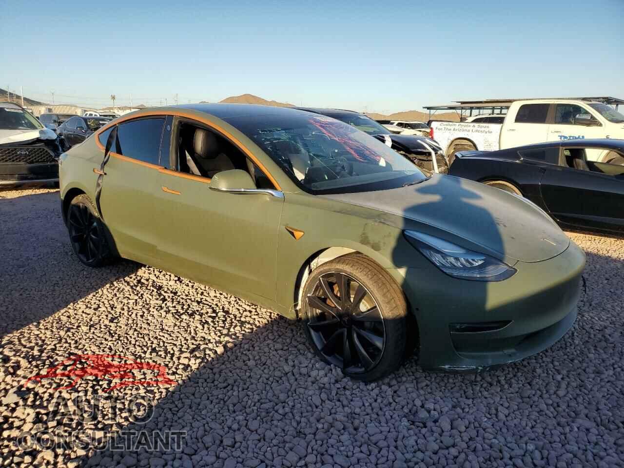 TESLA MODEL 3 2020 - 5YJ3E1ECXLF624319