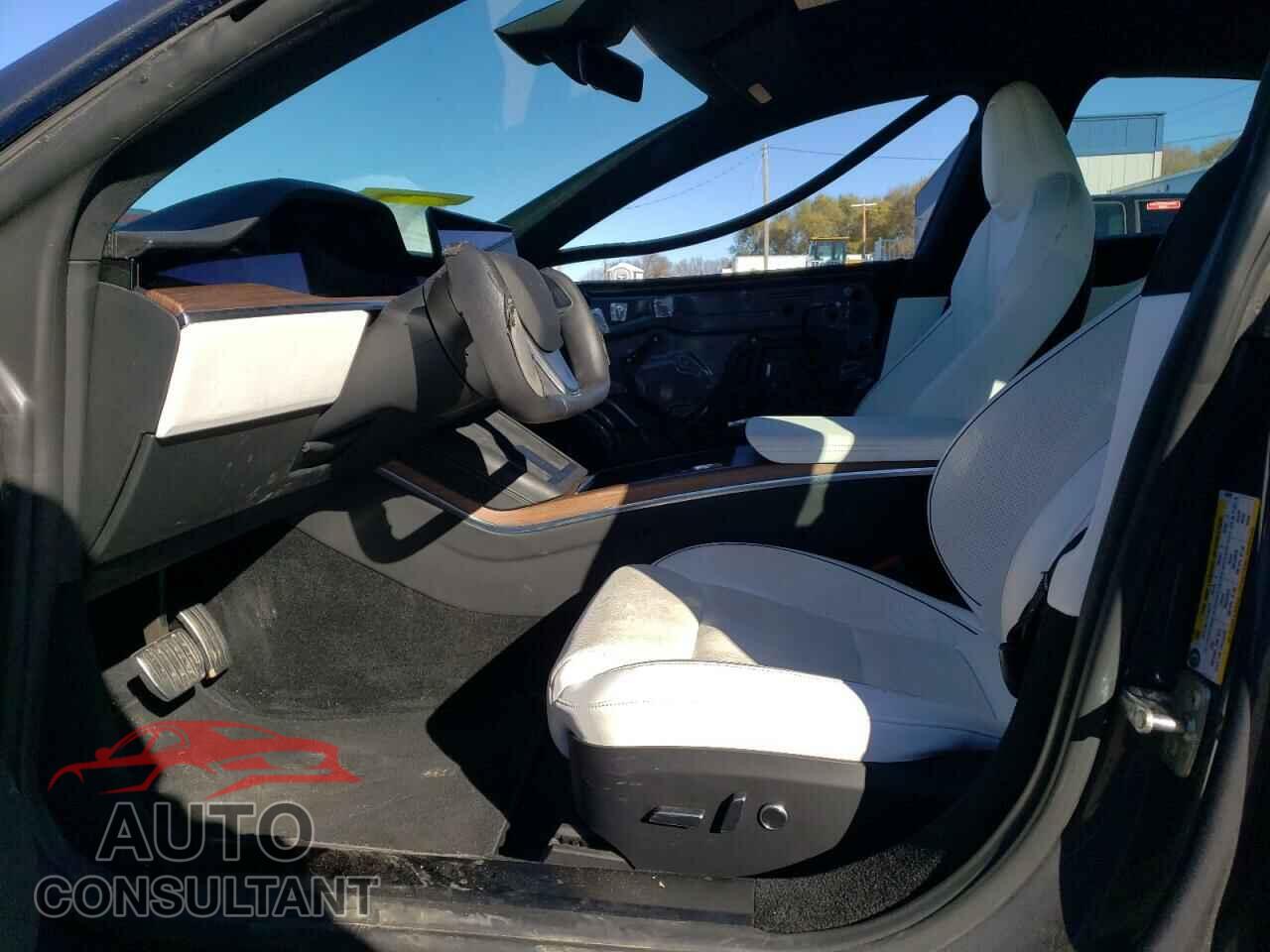 TESLA MODEL S 2021 - 5YJSA1E6XMF442901