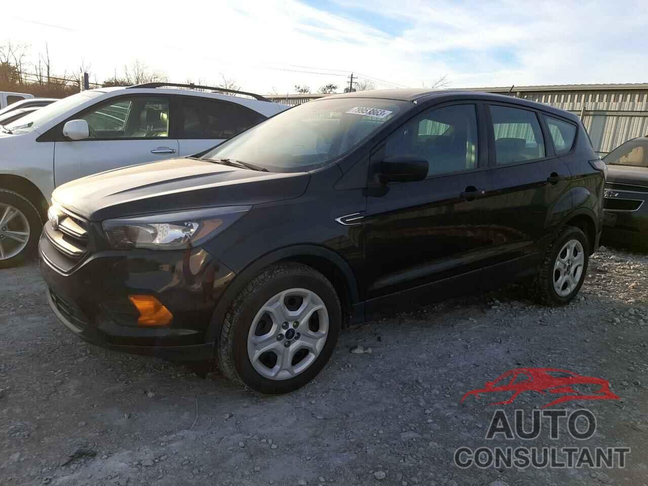 FORD ESCAPE 2018 - 1FMCU0F78JUA66811