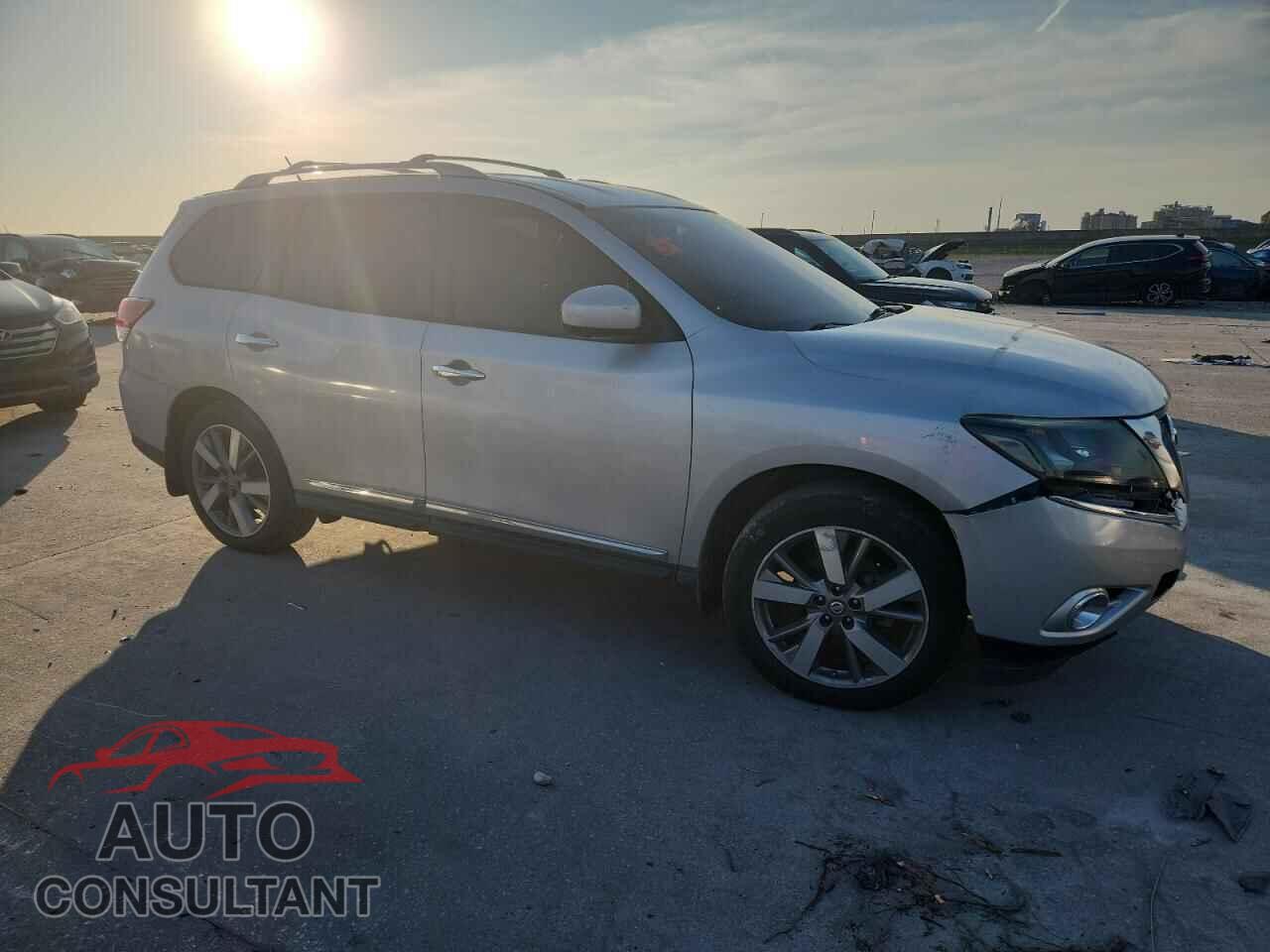NISSAN PATHFINDER 2014 - 5N1AR2MN3EC621908