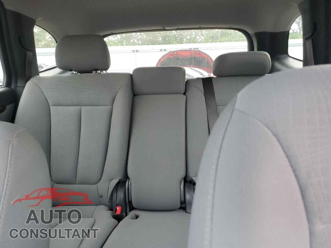HYUNDAI SANTA FE 2010 - 5NMSG3AB0AH400728