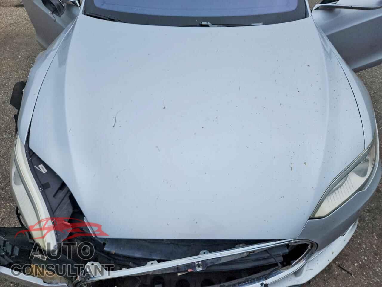 TESLA MODEL S 2015 - 5YJSA1E4XFF113990