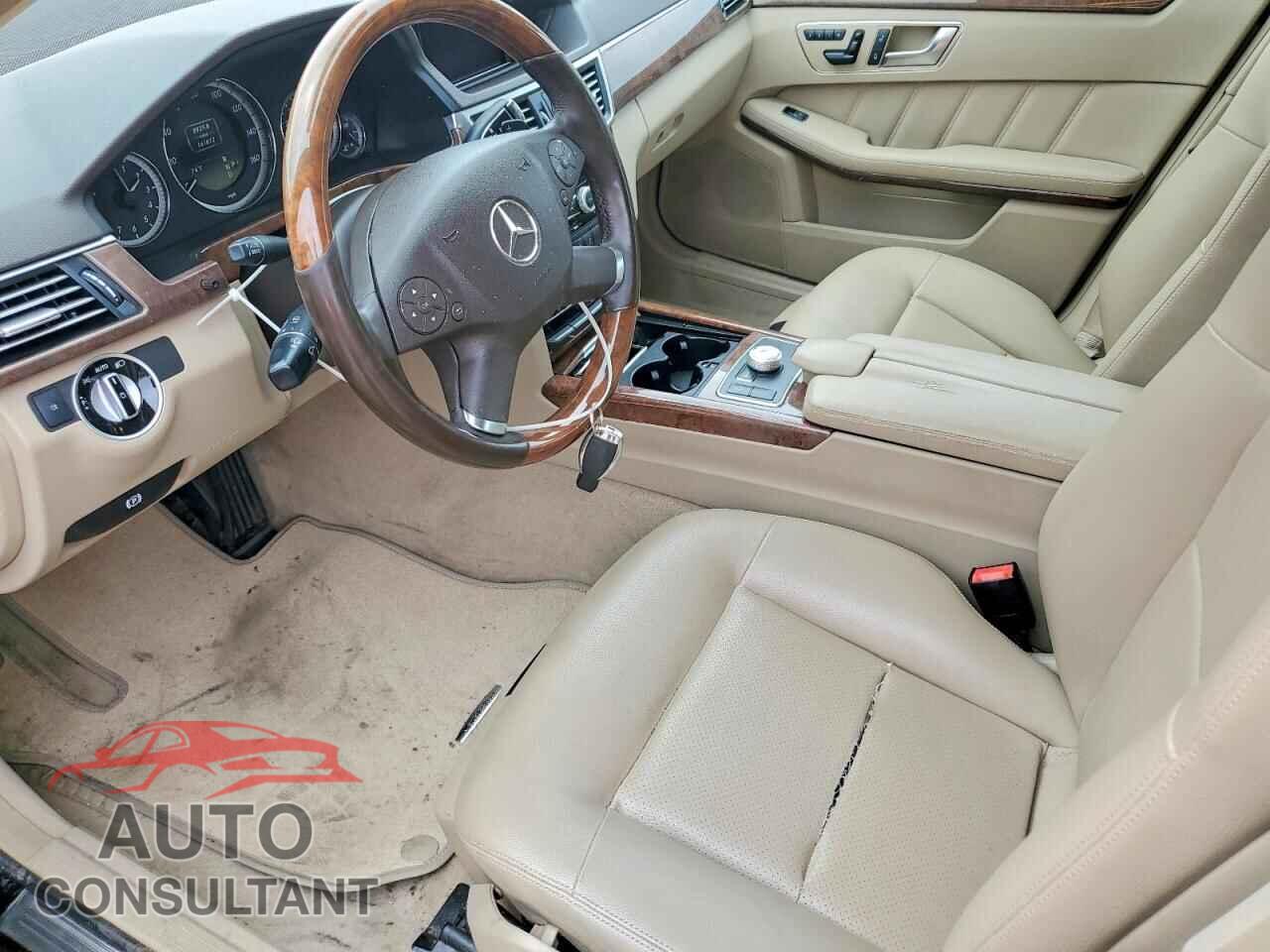MERCEDES-BENZ E-CLASS 2012 - WDDHF8JB2CA549638