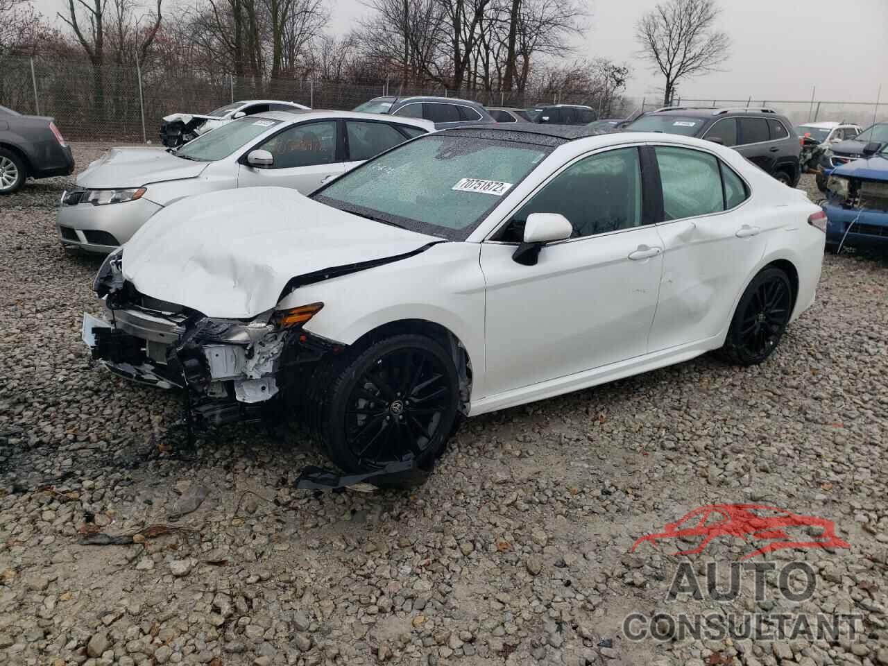 TOYOTA CAMRY 2021 - 4T1K61AK8MU571338