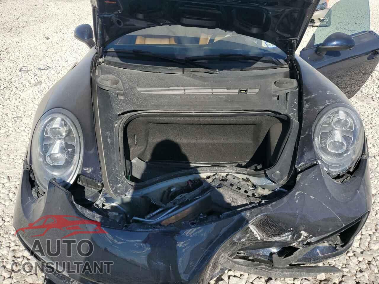 PORSCHE 911 2018 - WP0AA2A90JS106089