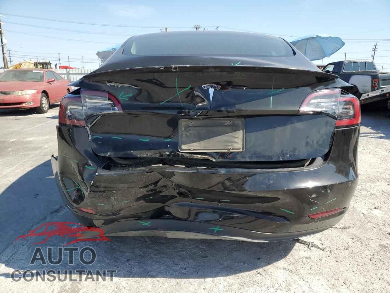 TESLA MODEL 3 2019 - 5YJ3E1EB2KF434407