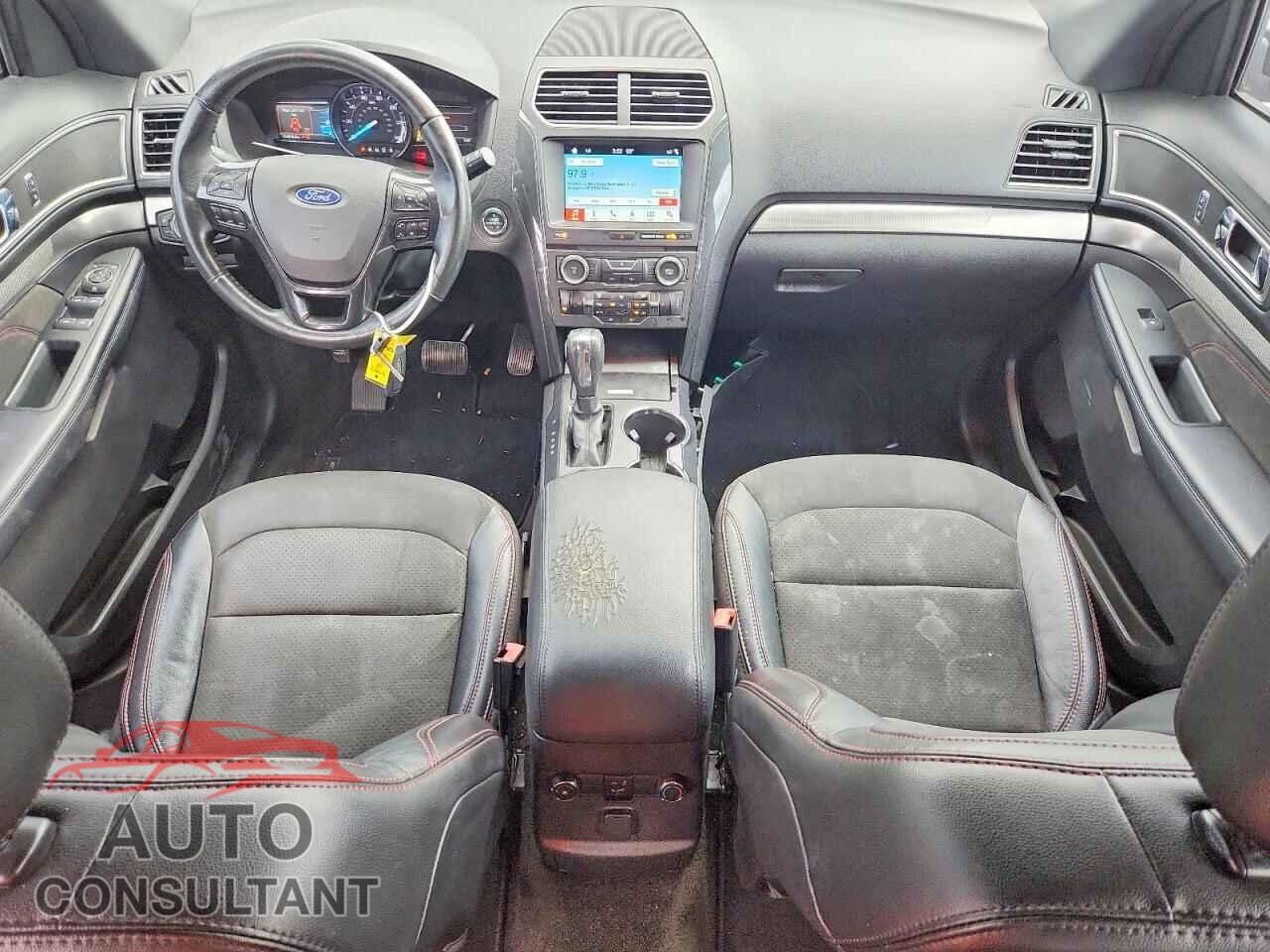 FORD EXPLORER 2018 - 1FM5K7D89JGA24858