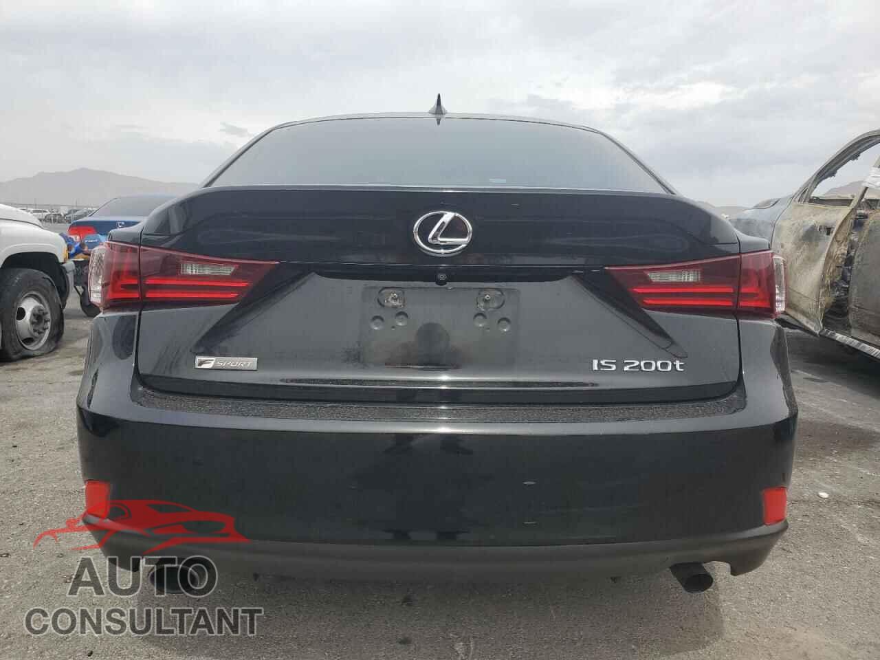 LEXUS IS 2016 - JTHBA1D28G5025229