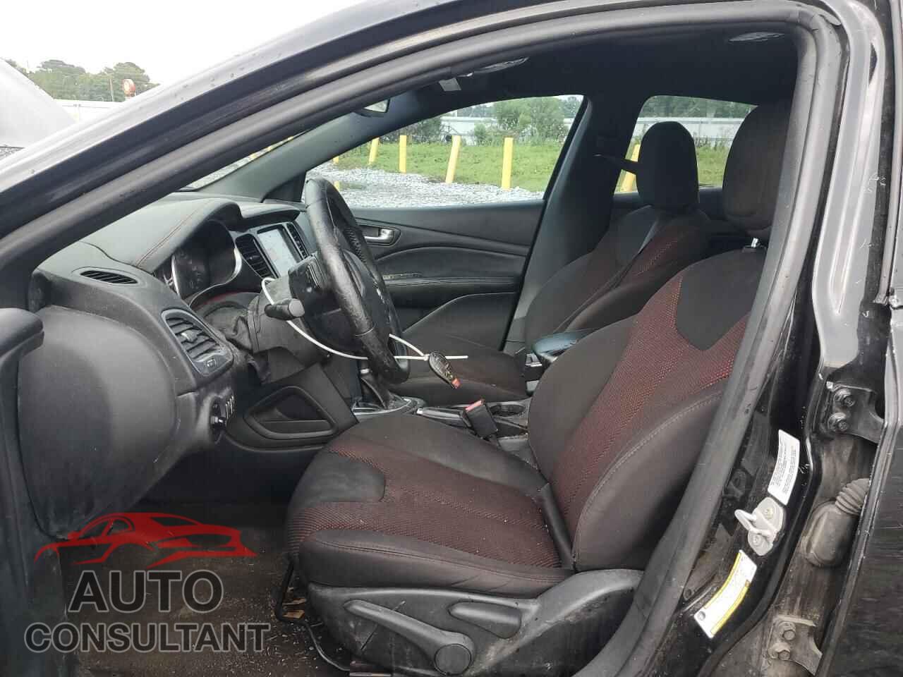 DODGE DART 2015 - 1C3CDFBB3FD337383