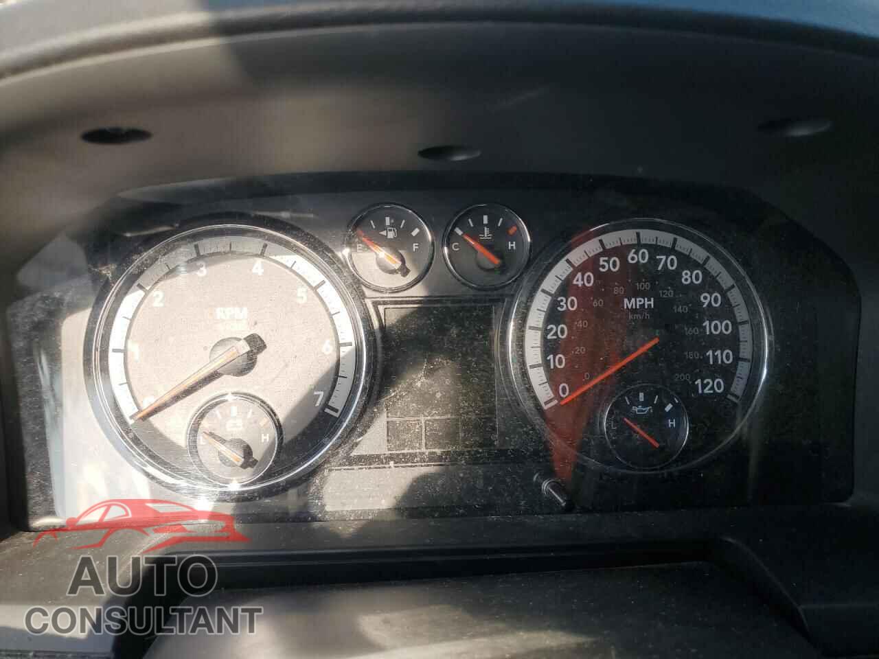 DODGE RAM 1500 2012 - 1C6RD7NT8CS327124