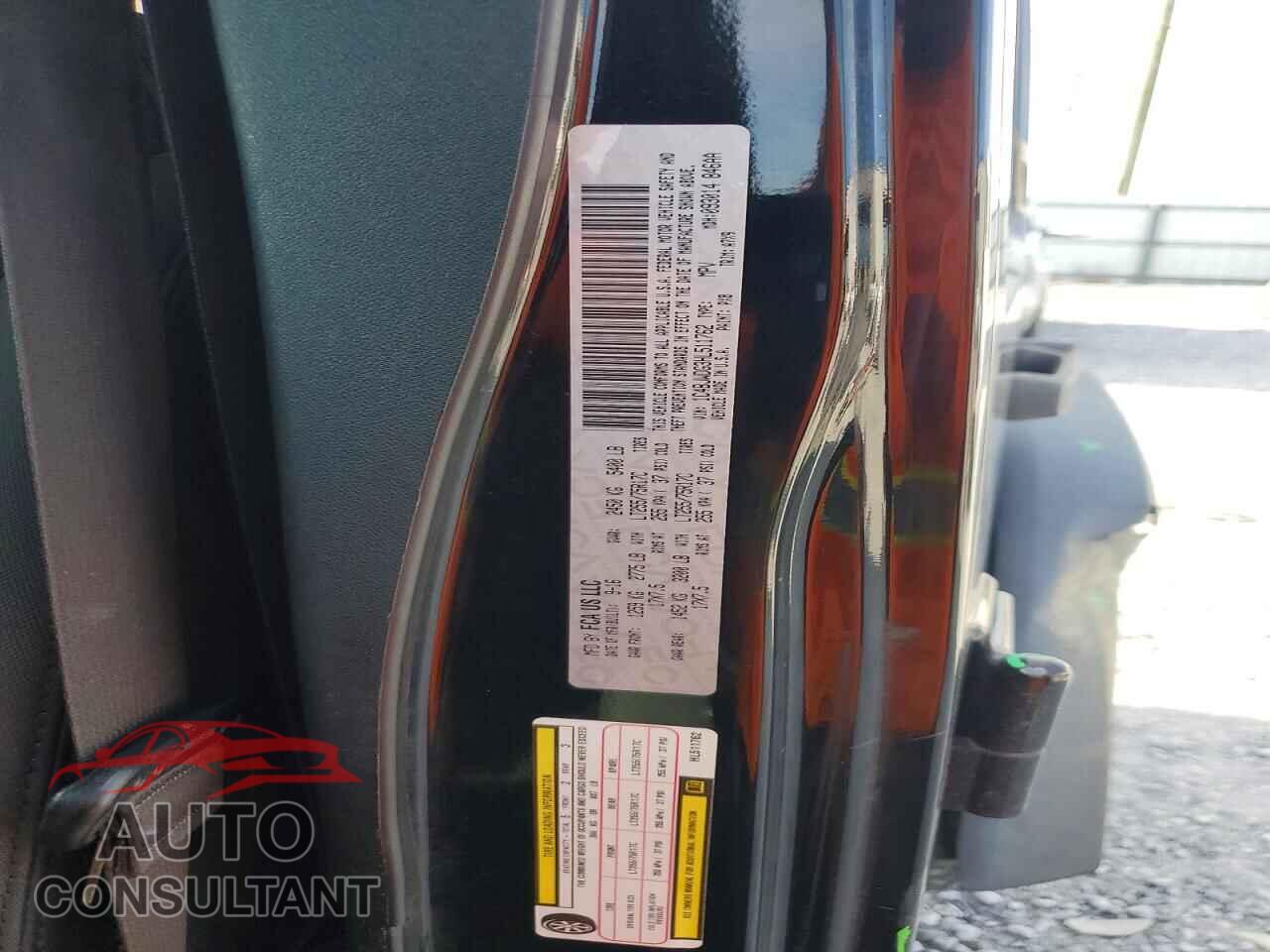 JEEP WRANGLER 2017 - 1C4BJWDG3HL511762