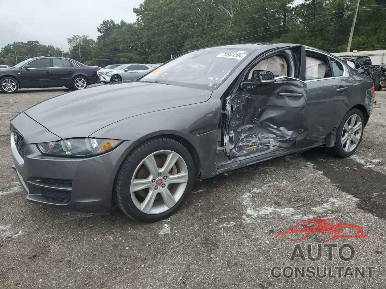 JAGUAR XE 2017 - SAJAE4BG4HA964065