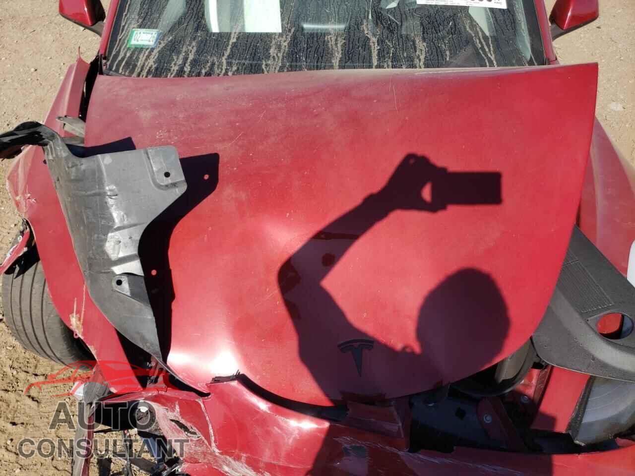 TESLA MODEL 3 2019 - 5YJ3E1EB0KF474551