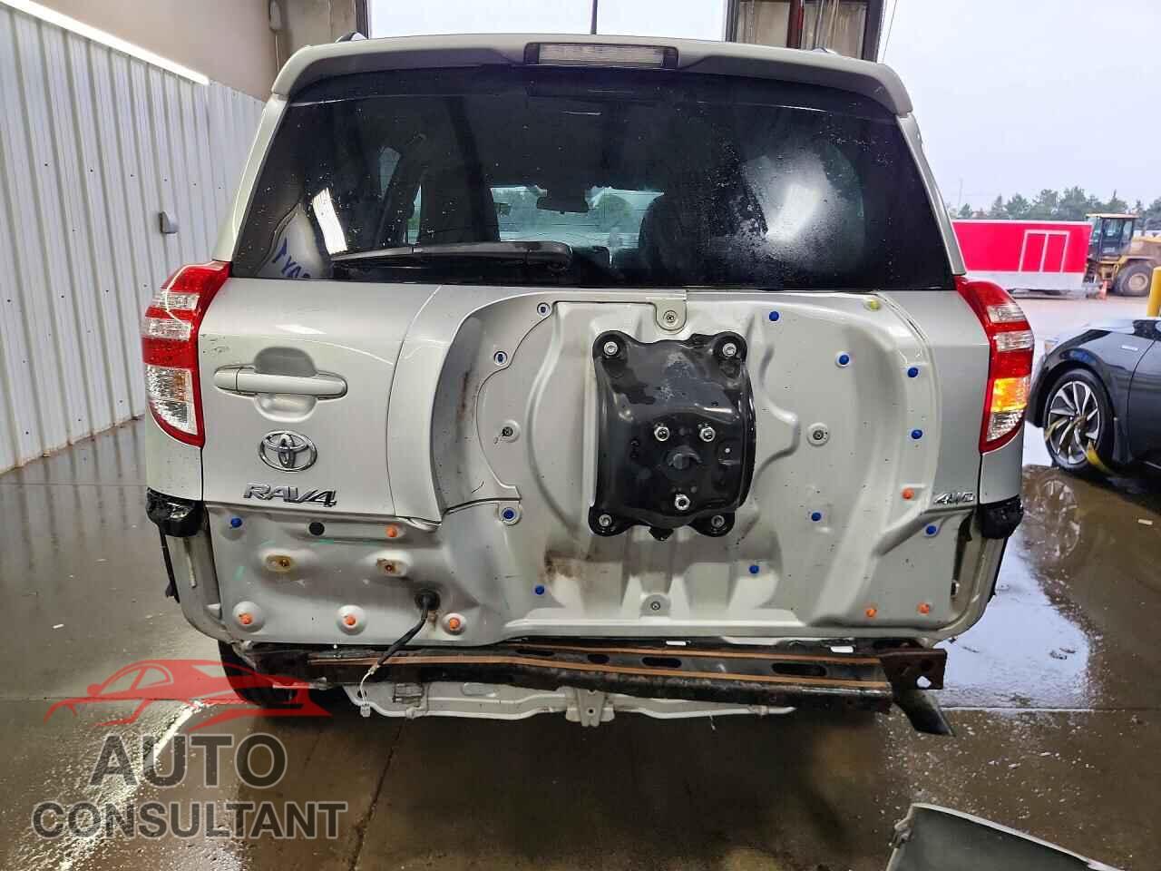 TOYOTA RAV4 2012 - 2T3BF4DV8CW189839