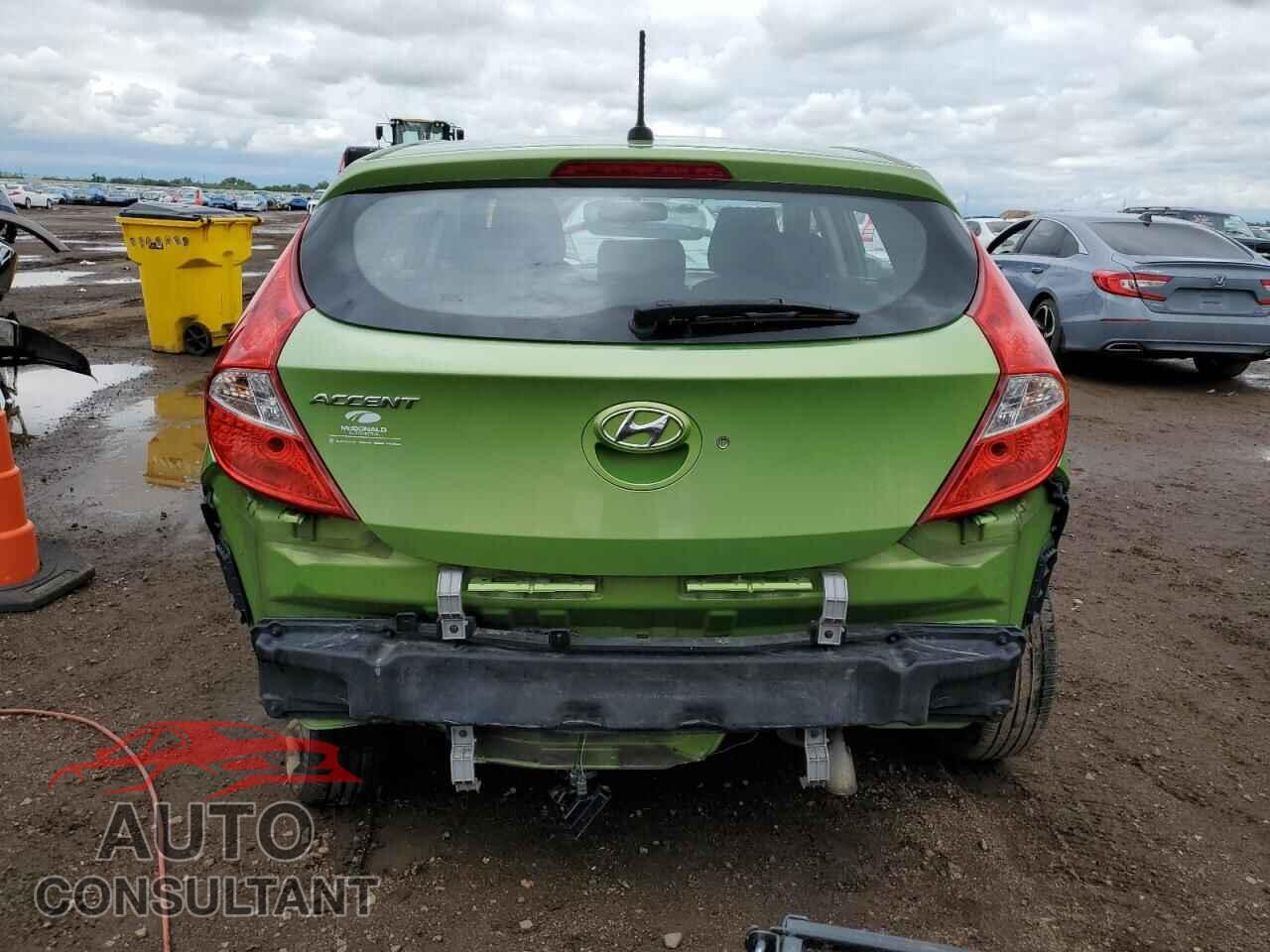HYUNDAI ACCENT 2014 - KMHCT5AE7EU183050