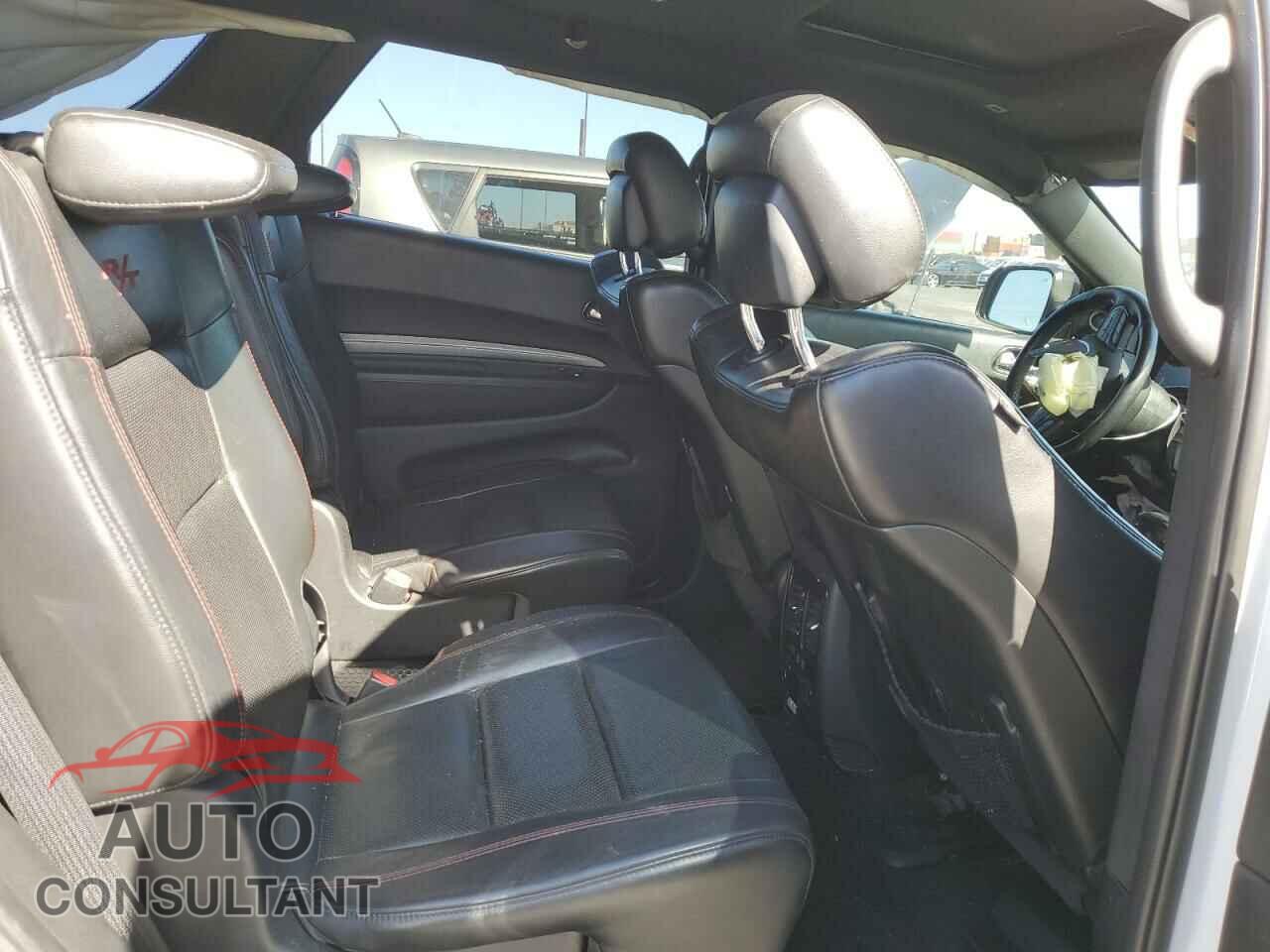 DODGE DURANGO 2018 - 1C4SDHCT3JC261690