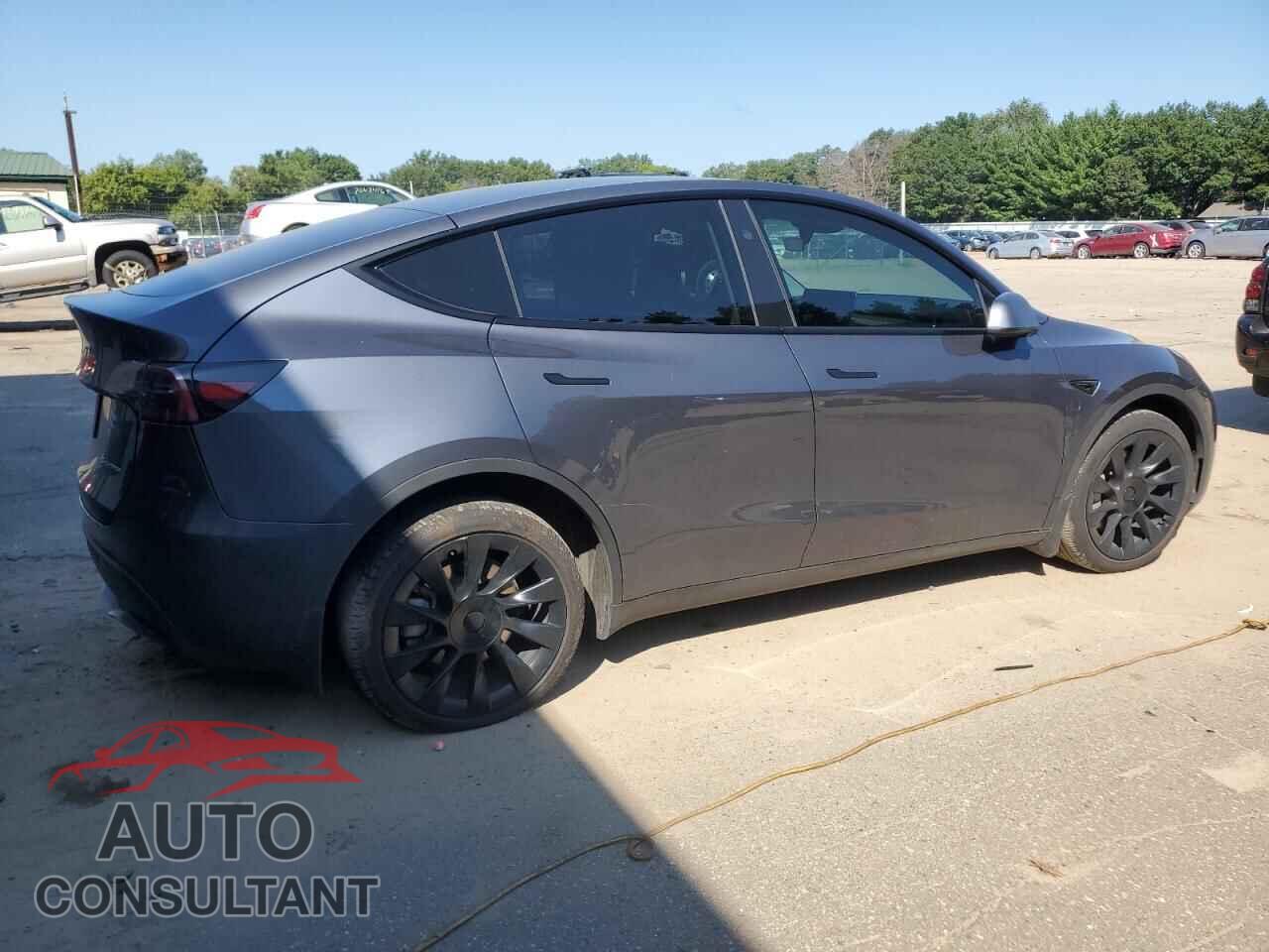 TESLA MODEL Y 2023 - 7SAYGAEE5PF968506