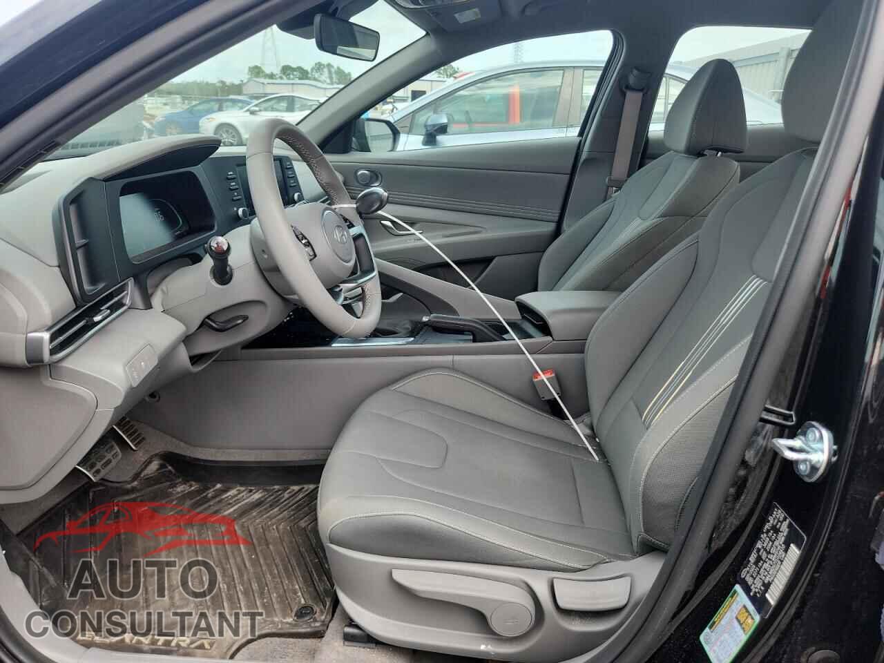 HYUNDAI ELANTRA 2026 - KMHLM4DG7TU104610