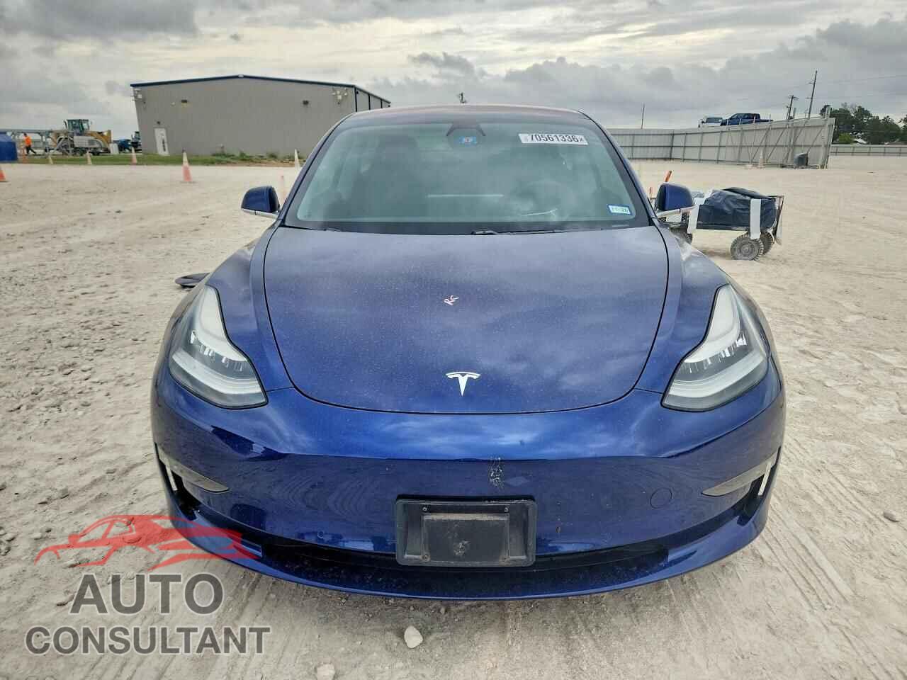 TESLA MODEL 3 2018 - 5YJ3E1EB9JF115164