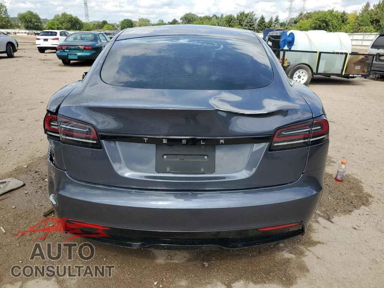 TESLA MODEL S 2023 - 5YJSA1E56PF518917