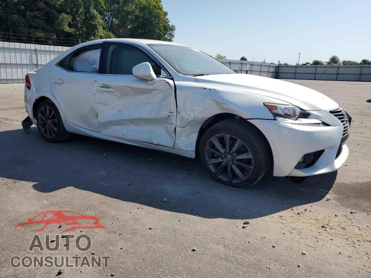 LEXUS IS 2015 - JTHCF1D21F5029661