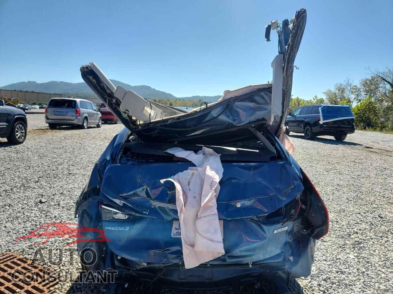 MAZDA 3 2017 - 3MZBN1V78HM149624