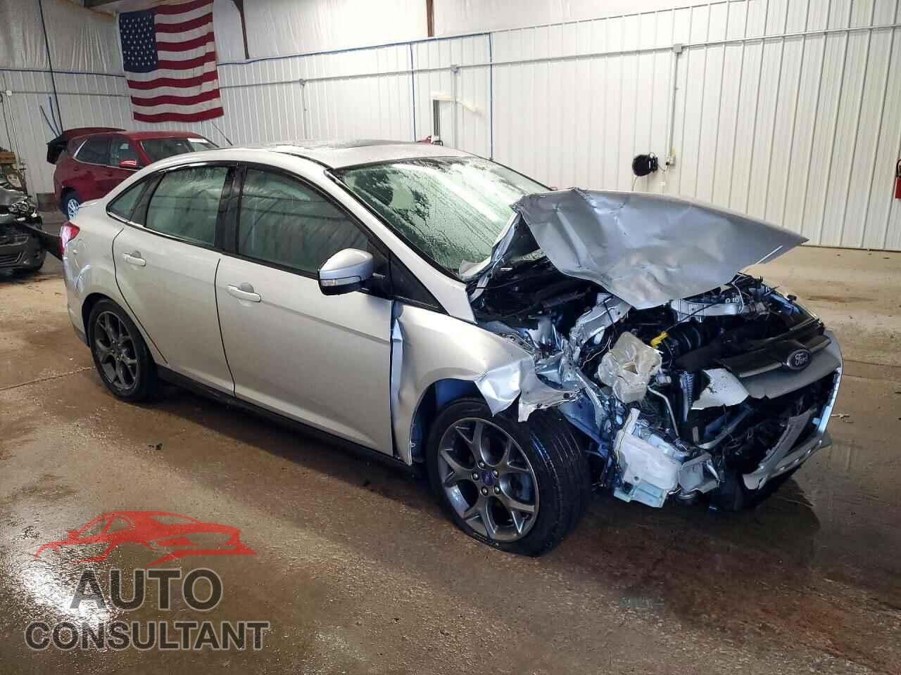 FORD FOCUS 2013 - 1FADP3F22DL297385