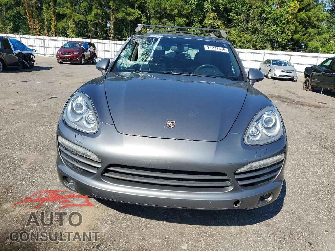 PORSCHE CAYENNE 2013 - WP1AA2A29DLA19338